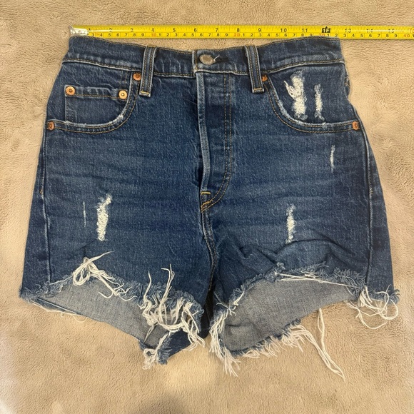 Levi Ribcage Shorts - Picture 2 of 4